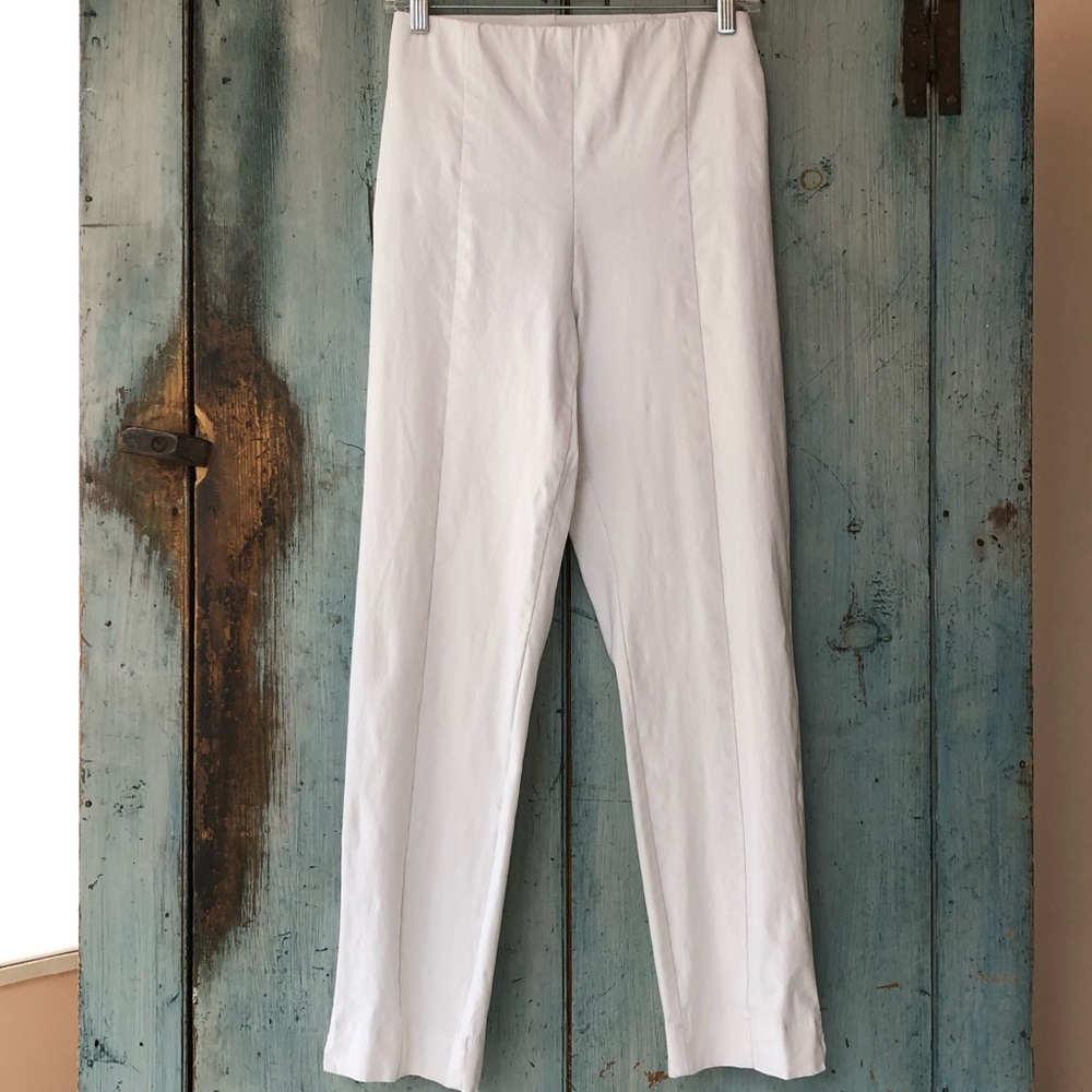 “So Slimming” white pants with side slit at ankle by Chico’s - Picture 10 of 10